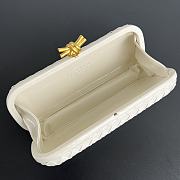 Bottega Veneta Intrecciato Clutch White Size 25x9.5x4cm - 4