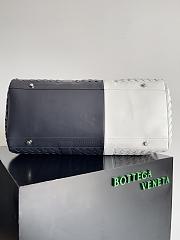 Bottega Veneta Intrecciato Duffle  Black White Bag Size 50x27x24cm - 3
