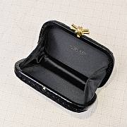 Bottega Veneta Knot Minaudiere Clutch Black Size 20x12x5.5cm - 2