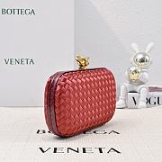 Bottega Veneta Knot Minaudiere Clutch Red Size 20x12x5.5cm - 5