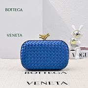Bottega Veneta Knot Minaudiere Clutch Blue Size 20x12x5.5cm - 1
