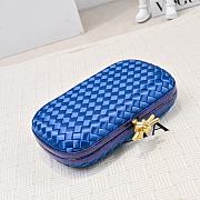 Bottega Veneta Knot Minaudiere Clutch Blue Size 20x12x5.5cm - 2