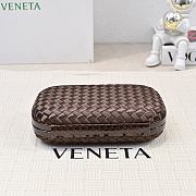 Bottega Veneta Knot Minaudiere Clutch Brown Size 20x12x5.5cm - 4