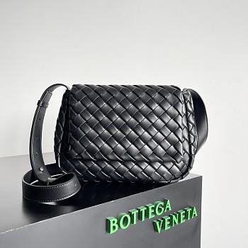 Bottega Veneta Mon Tresor Black Bag Size 27x16x10CM