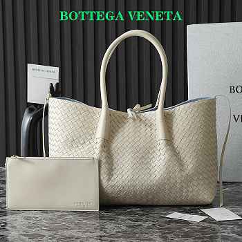 Bottega Veneta Pinacoteca Tote Bag White Size 23x43x14.5cm