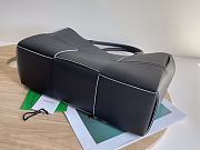 Bottega Veneta Small Arco Tote in Black Size 20x30x11cm - 6