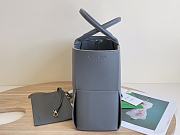 Bottega Veneta Small Arco Tote in Grey Size 20x30x11cm - 5