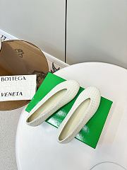 Bottega Veneta Sofia Ballerina in White - 3