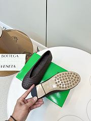 Bottega Veneta Sofia Ballerina in Brown - 6