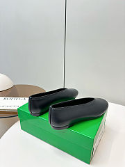 Bottega Veneta Sofia Leather Ballerina in Black - 3