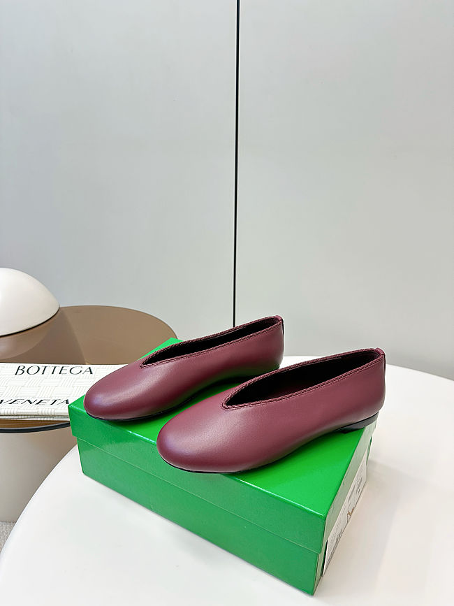 Bottega Veneta Sofia Leather Ballerina in Burgundy - 1