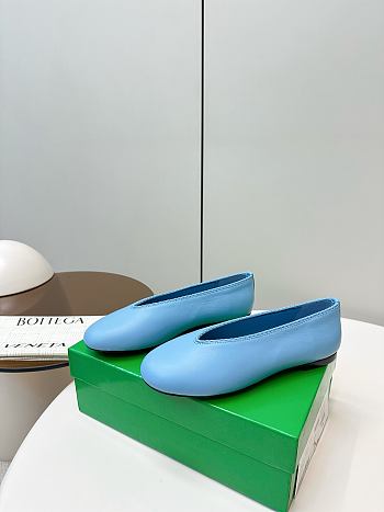 Bottega Veneta Sofia Leather Ballerina in Blue