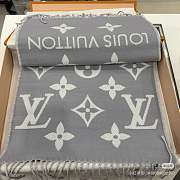 Louis Vuitton White Grey Scarf LV0254 Size 193x70CM - 4