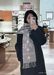 Louis Vuitton White Grey Scarf LV0254 Size 193x70CM - 6