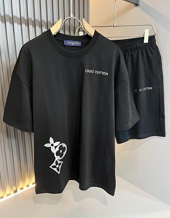 Louis Vuitton Set Clothes 0033-02