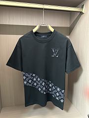 Louis Vuitton Set Clothes LV0554-01 - 6