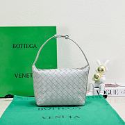 Bottega Veneta Wallace Bag White Size 22x13x9.5cm - 3