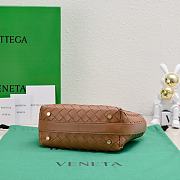 Bottega Veneta Wallace Bag Brown Size 22x13x9.5cm - 6