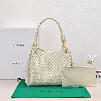 Bottega Veneta White Bag BV124 Size 30x26x20CM