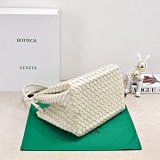 Bottega Veneta White Bag BV124 Size 30x26x20CM - 6