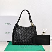 Bottega Veneta Black Bag BV124 Size 30x26x20CM - 1
