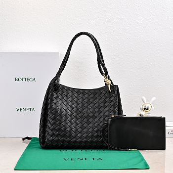 Bottega Veneta Black Bag BV124 Size 30x26x20CM