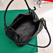 Bottega Veneta Black Bag BV124 Size 30x26x20CM - 4