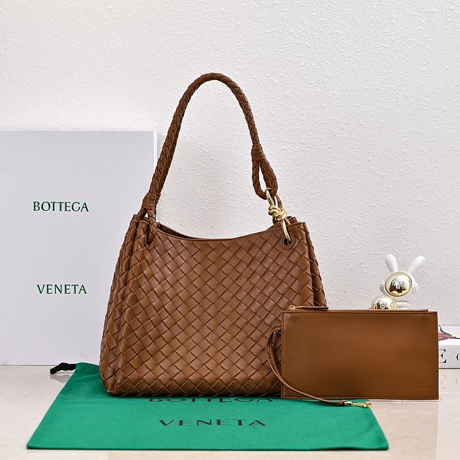 Bottega Veneta Brown Bag BV124 Size 30x26x20CM - 1