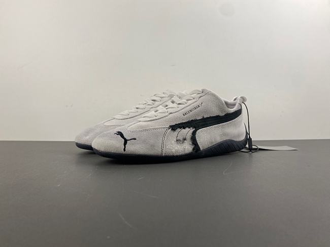 Balenciaga x Puma Speedcat Suede Distressed White Black 847146 WSDSD 9010 - 1