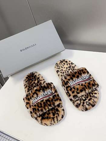 Balenciaga Furry Slide Leopard 