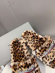Balenciaga Furry Slide Leopard  - 5