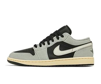 Air Jordan 1 Low Light Smoke Grey Off Noir HQ2010-012