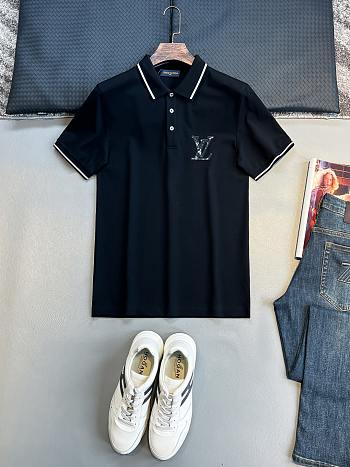 Louis Vuitton Clothes CODE LV0690-02