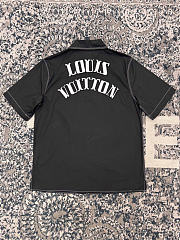 Louis Vuitton Shirt Top Version LV5480-02 - 3