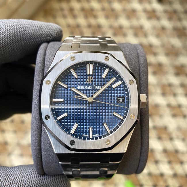 Audemars Piguet Royal Oak Blue Dial 41mm - 1