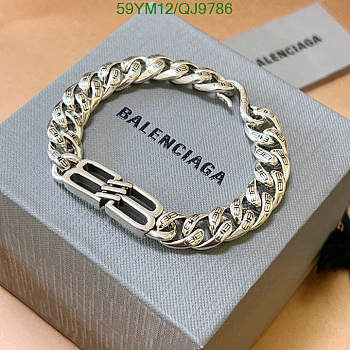 Balenciaga Bracelet Code QJ9786-01