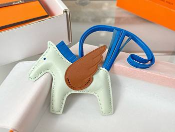 Hermès Horse Pegasus Keychain Code HM5210-04