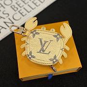 LV Crab Bag Charm LV2010-01 - 2