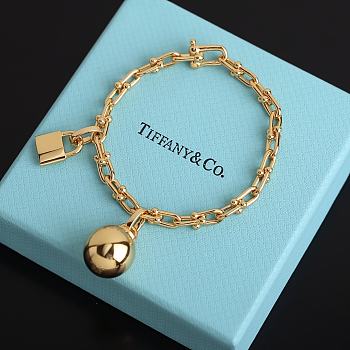 Tiffany & Co Bracelet Code 0082-02