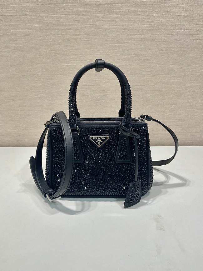 Prada Crystal Galleria P31620 Size 18x12x8cm - 1