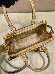 Prada Crystal Galleria P31621 Size 18x12x8cm - 6