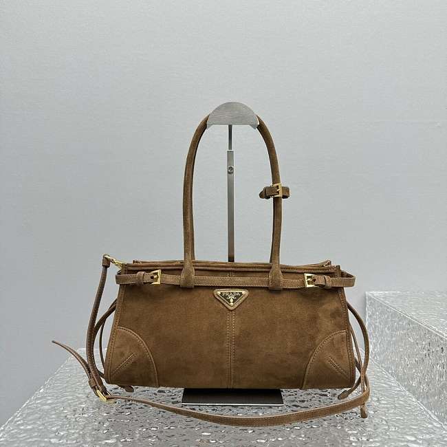 Prada Lus Solf Bag P02309 Size 32x15x13cm - 1