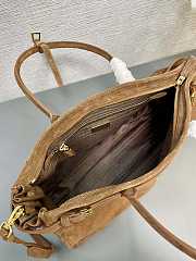 Prada Lus Solf Bag P02308 Size 32x15x13cm - 2