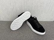 Alexander McQueen Oversized Sneaker Velvet Black - 4