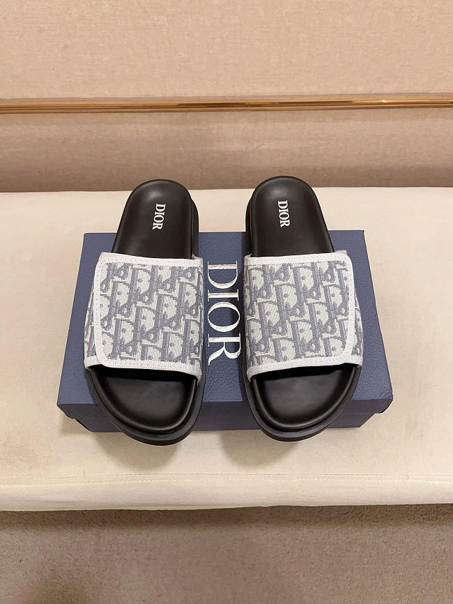 Dior Men's Edition Code D06A90-03 - 1