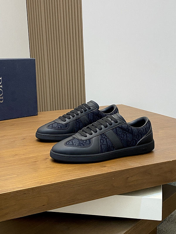 Dior Oblique Low Sneakers Code D0100-02 - 1