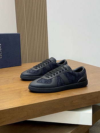 Dior Oblique Low Sneakers Code D0100-02