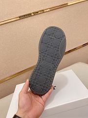 Dior Oblique Pattern Sneakers Code 06B50-03 - 4