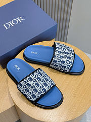 Dior Slide Code D0027-04 - 3