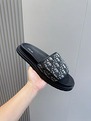 Dior Slide Code D0027-05 - 5